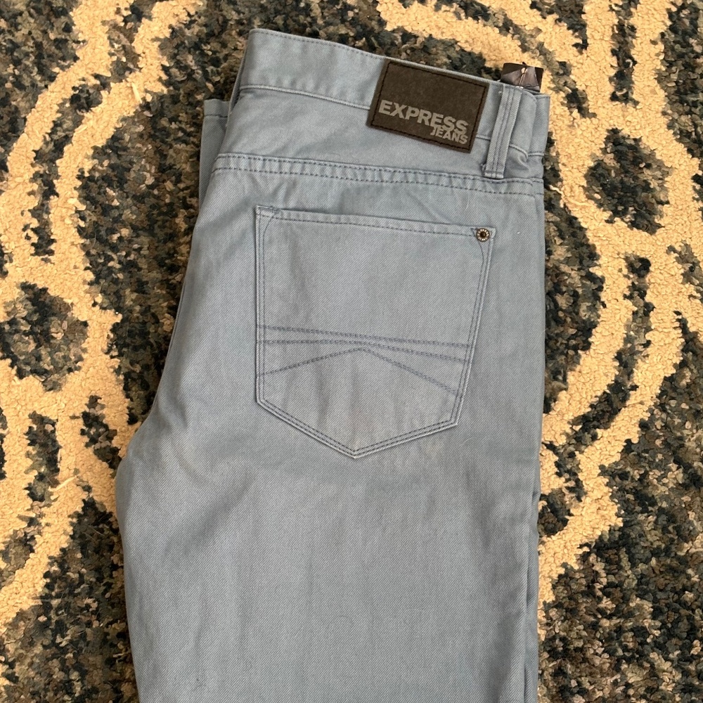 Express Rocco Slim fit Jean Size 32x34 (NEW WITH TAGS)